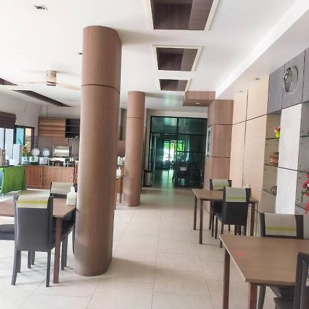 Morage Hotel Пхитсанулок Экстерьер фото