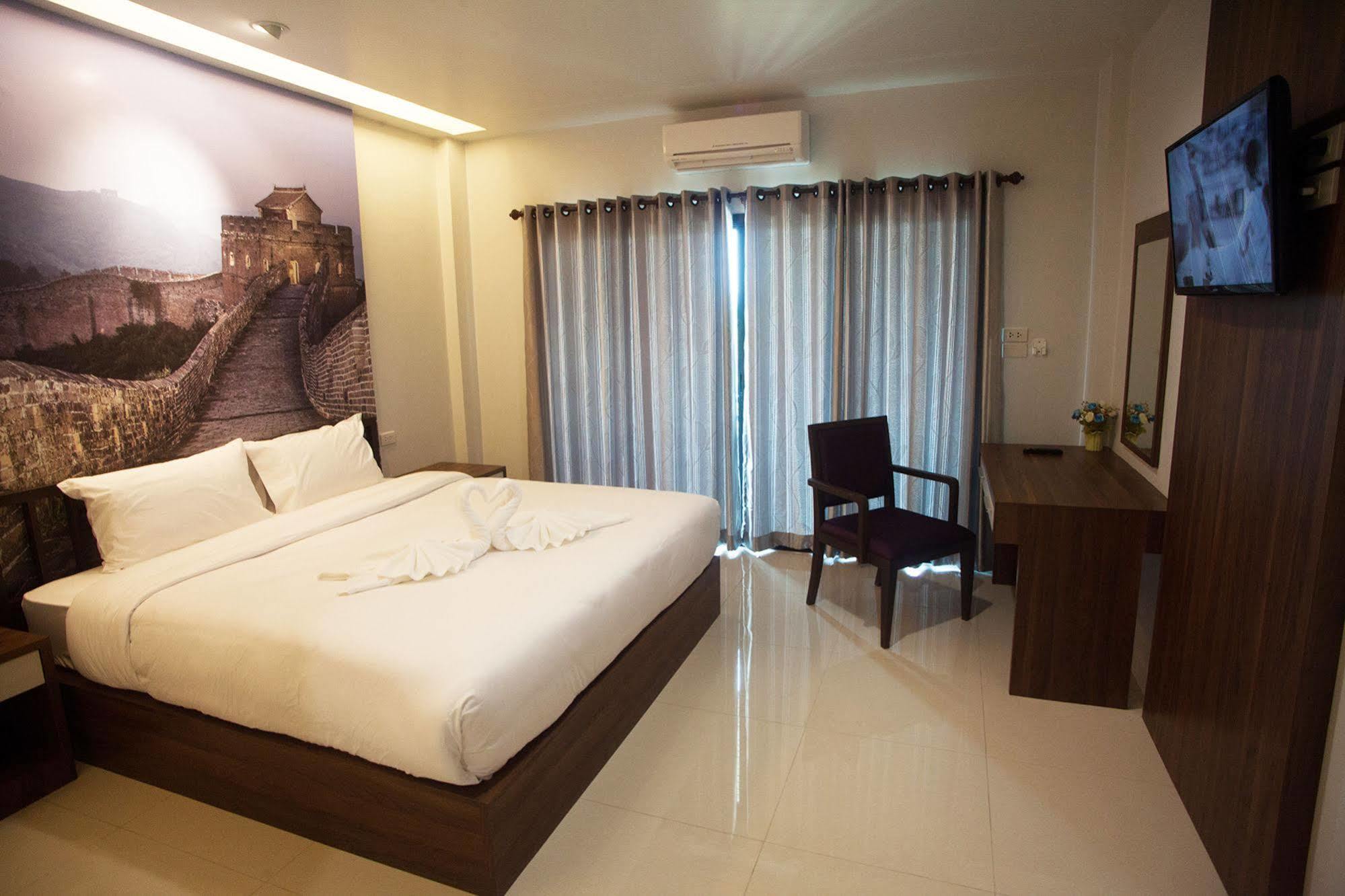 Morage Hotel Пхитсанулок Экстерьер фото